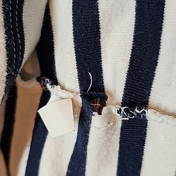 NAUTICA BLUE & WHITE STRIPED SHORT FLUTTER SLEEVE PULLOVER TEE - Picture 10 of 11